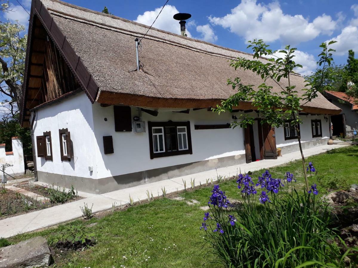 Forras Holiday home Egerszolat